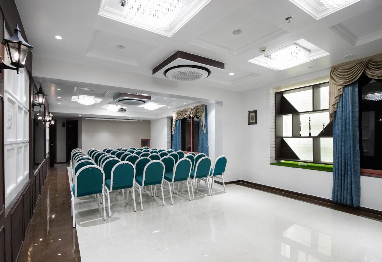 Kadi Palette - Hotel Welcome מראה חיצוני תמונה